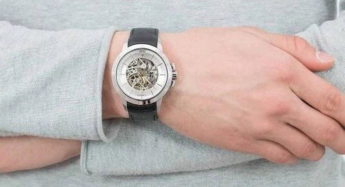 ساعة مازيراتي للرجال R8821119002
