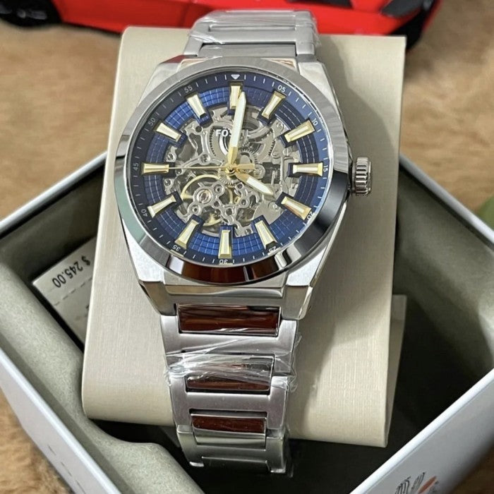 ساعة فوسيل للرجال ME3220