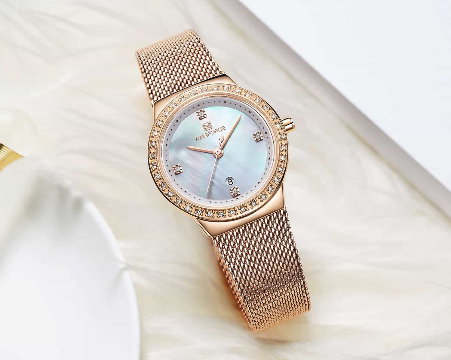 ساعة نافي فورس حريمي NF5005-RG-W